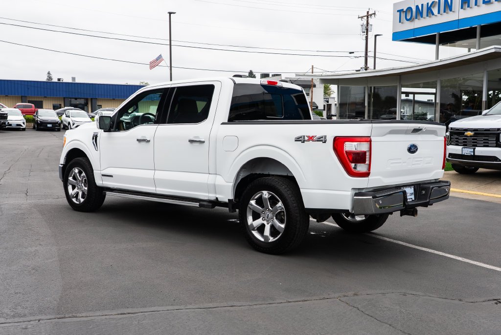 Used 2022 Oxford White Ford Lariat image 2