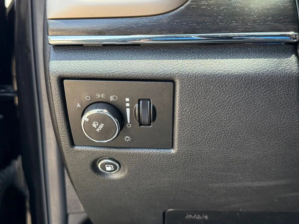 Used 2014 Brilliant Black Crystal Pearlcoat Jeep Limited image 24