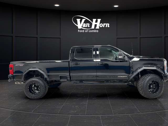 Used 2024 Agate Black Metallic Ford XLT image 8