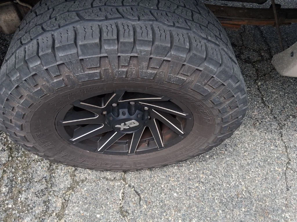 Used 2010  Ford  image 7
