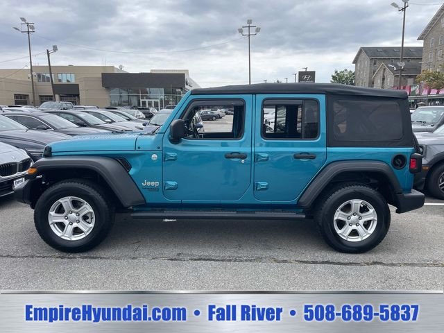 Used 2019 Bikini Pearlcoat Jeep Unlimited Sport S image 8