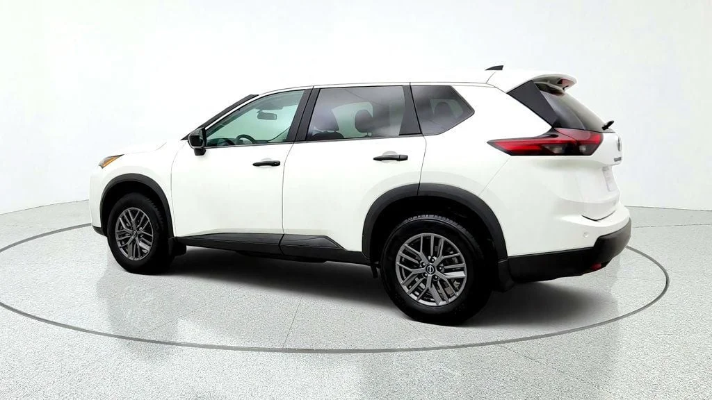 Used 2025 Glacier White Nissan FWD S image 7