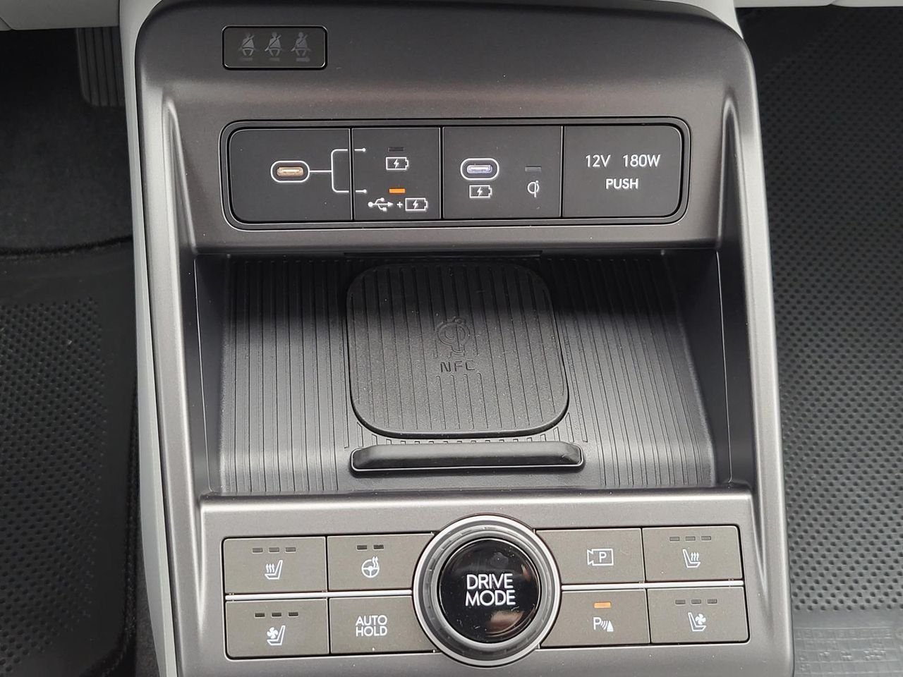 2026 Hyundai Kona Limited - Photo 23