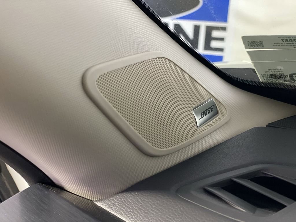 Used 2024 White Nissan SL image 31