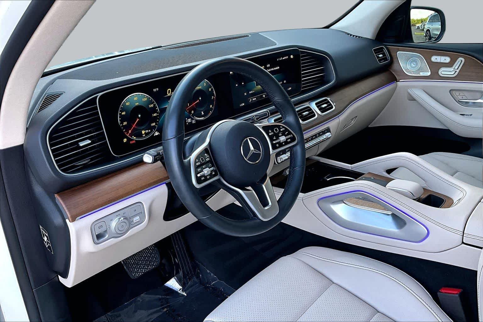 Certified Used 2022 Polar White Mercedes-Benz GLE 350 image 16