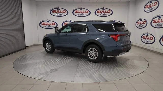 New 2026 Vapor Blue Metallic Ford Active image 9