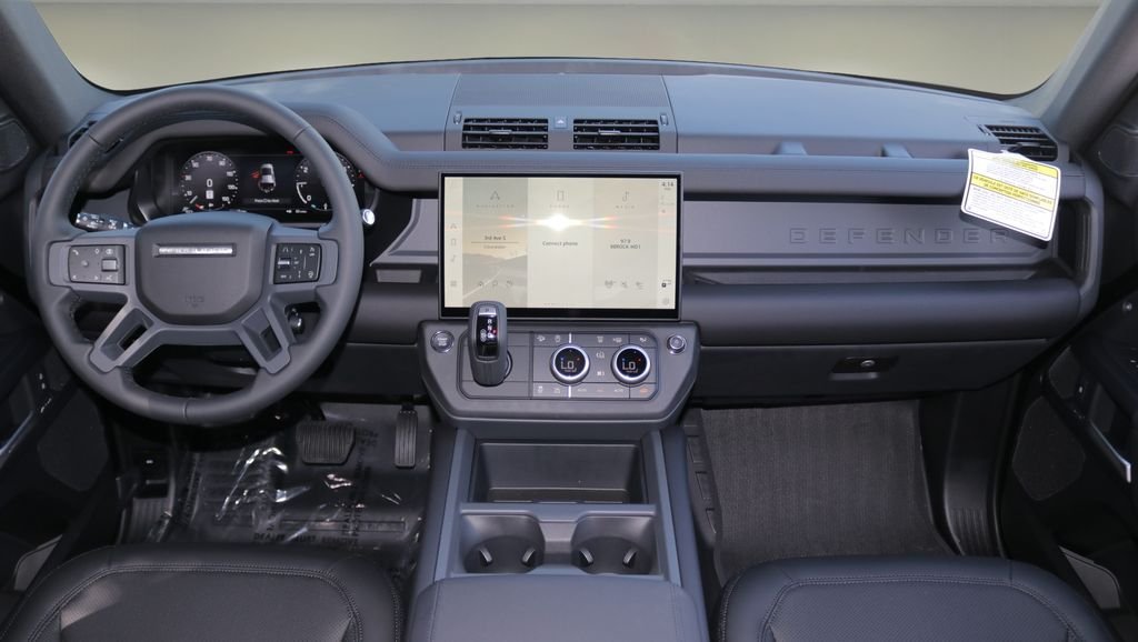New 2026 Santorini Black LAND ROVER S image 13