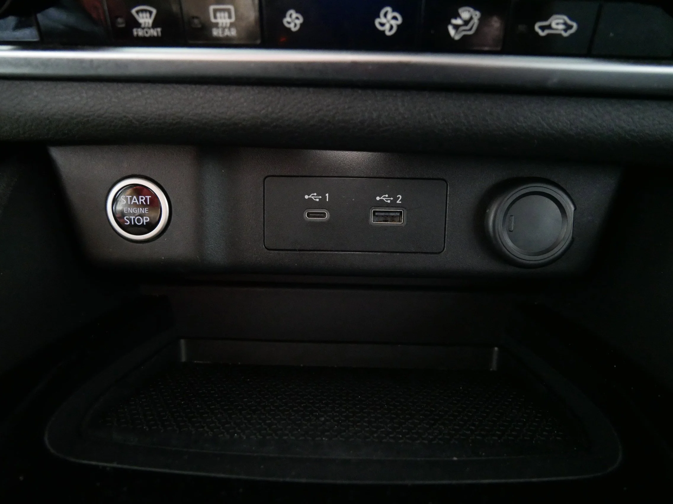 Used 2022 Gun Metallic Nissan SV image 29