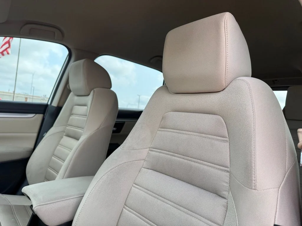 Used 2019  Honda LX image 10