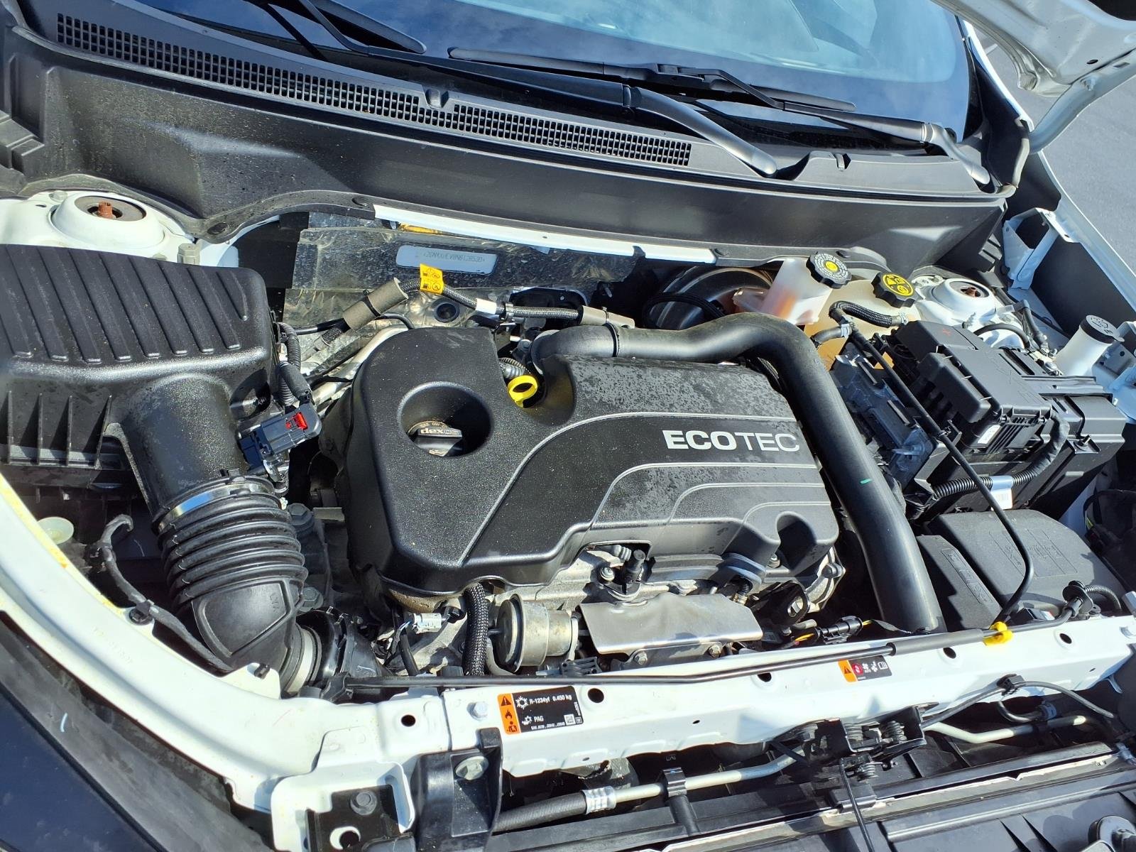 Used 2022 Summit White Chevrolet LS image 30
