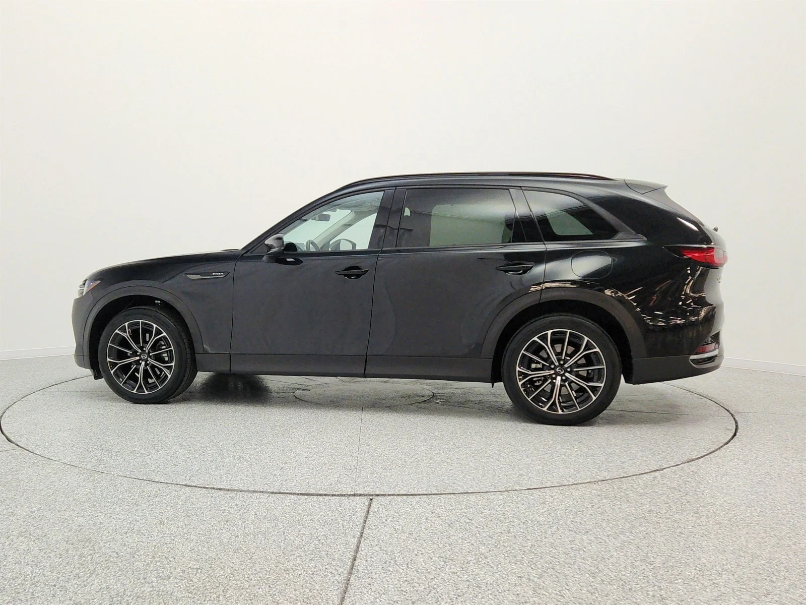 Used 2025 Jet Black Mica Mazda Premium Package AWD image 8