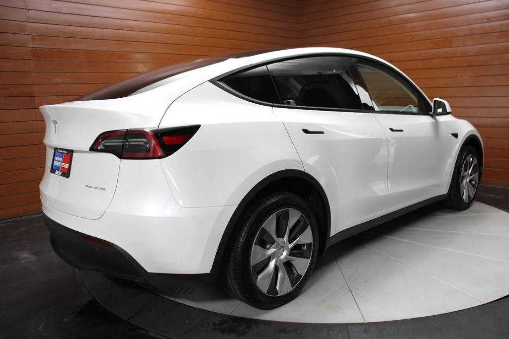 Used 2023 Pearl White Multi-Coat Tesla Long Range image 6