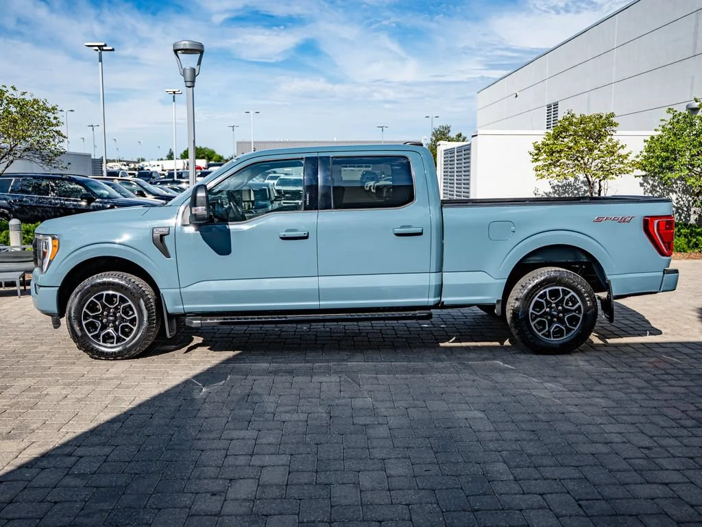 Used 2023 Area 51 Blue Ford XLT image 8