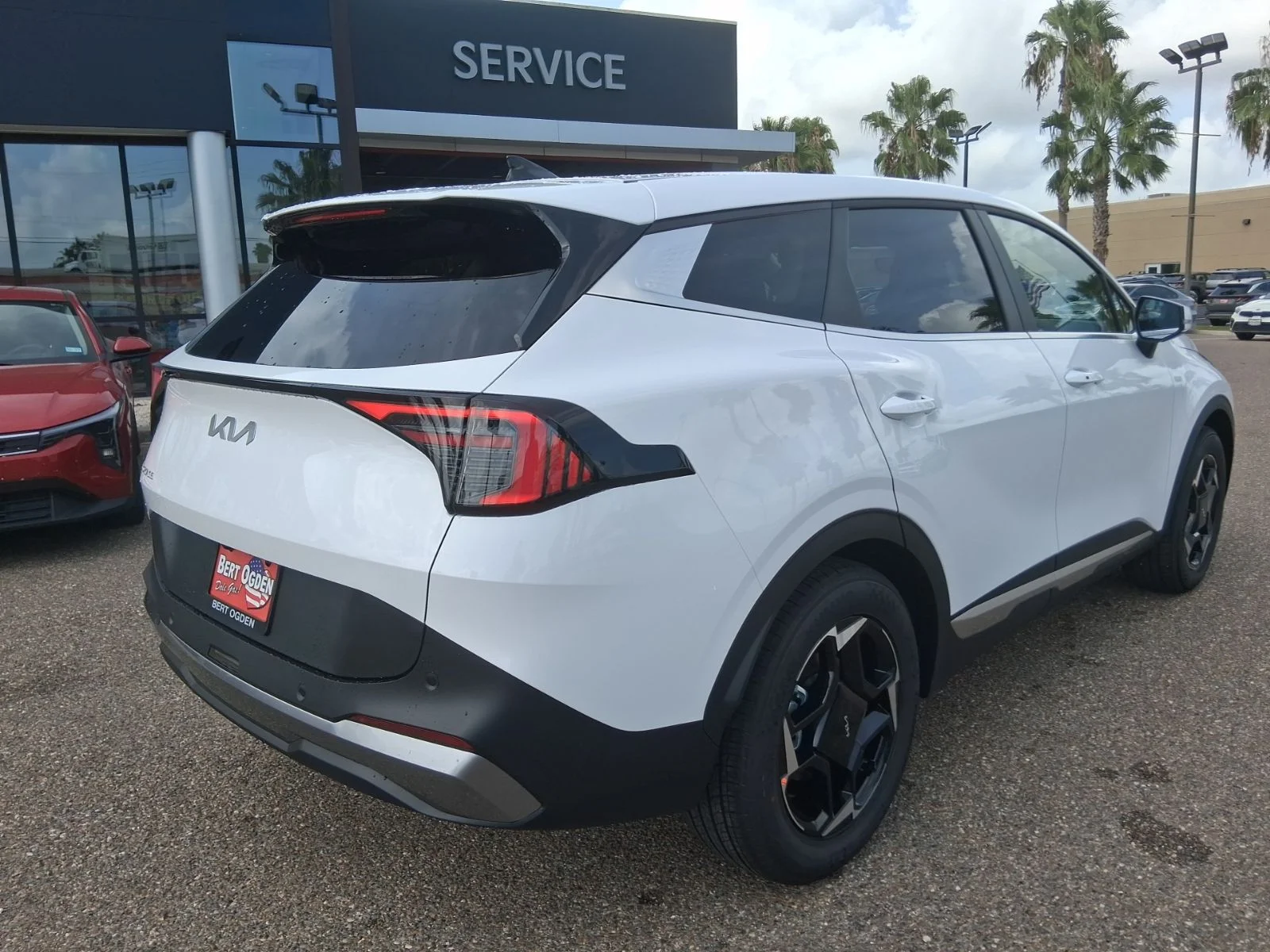 New 2026 White Kia EX image 4