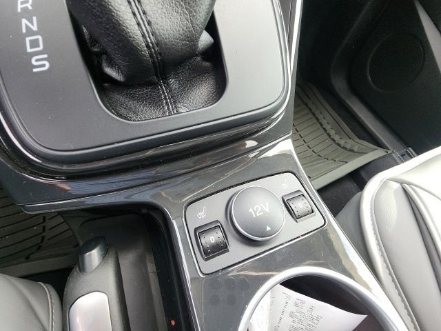 Used 2014 Silver Ford Titanium image 27
