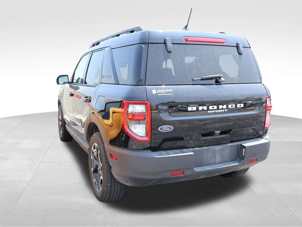 Certified Used 2024 Shadow Black Ford Outer Banks image 23