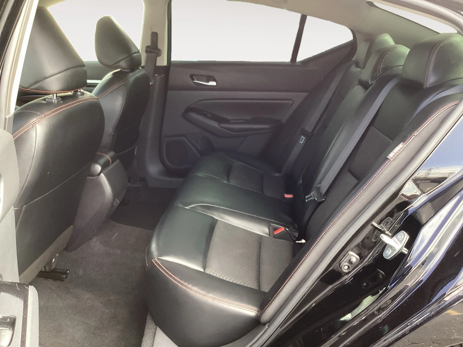 Certified Used 2023 Super Black Nissan 2.5 SR image 26