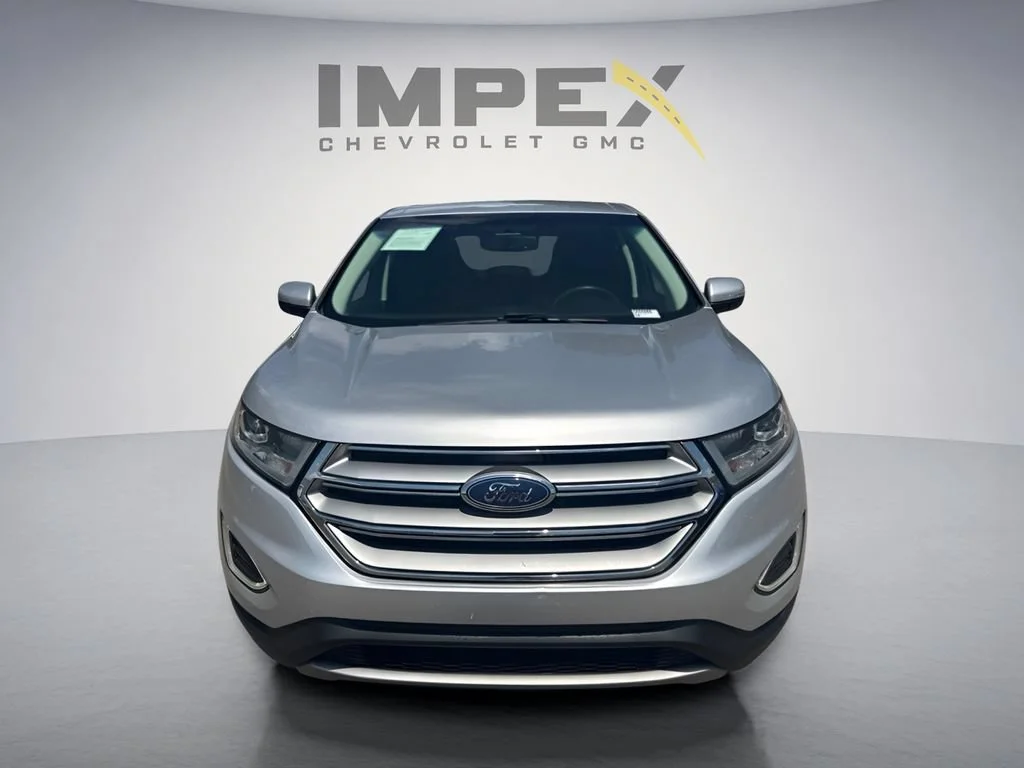 Used 2018  Ford SEL image 8