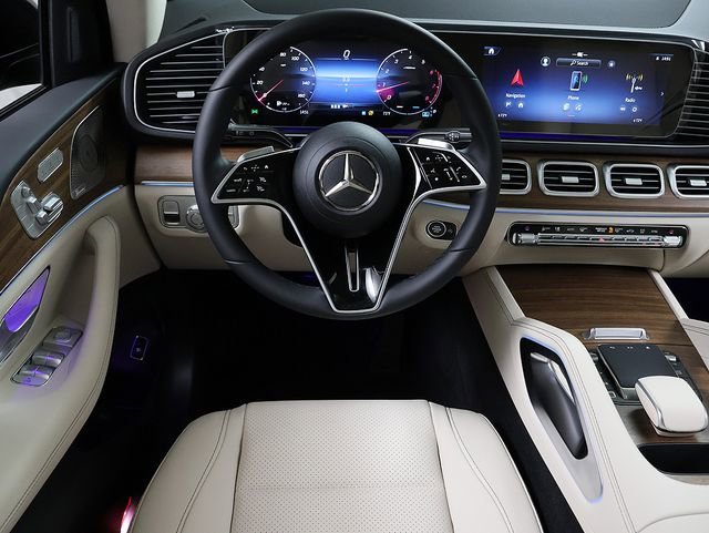 New 2026 Twilight Blue Metallic Mercedes-Benz GLE 450 image 44