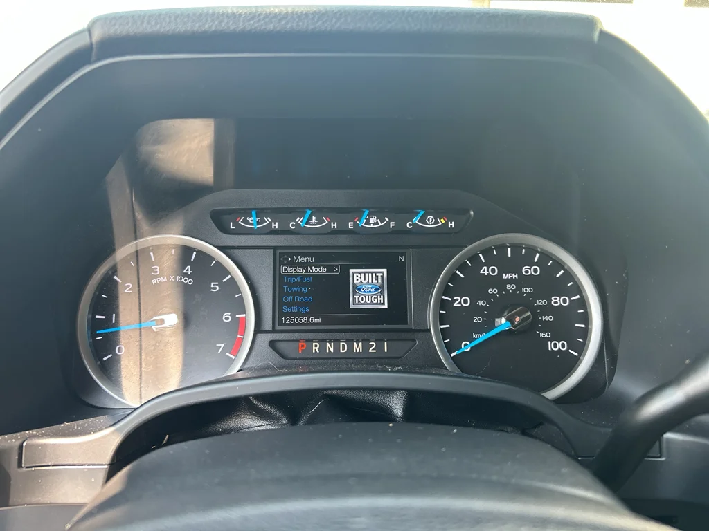 Used 2017 Magnetic Metallic Ford XLT image 10