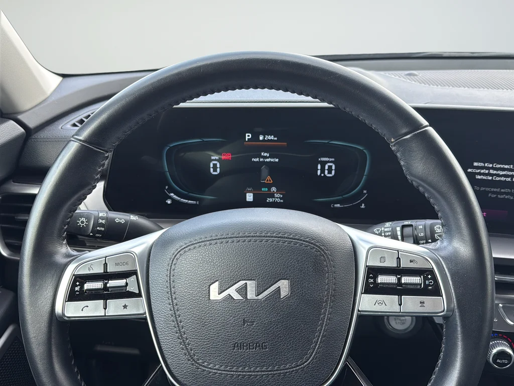 Used 2024 Black Kia LX image 12