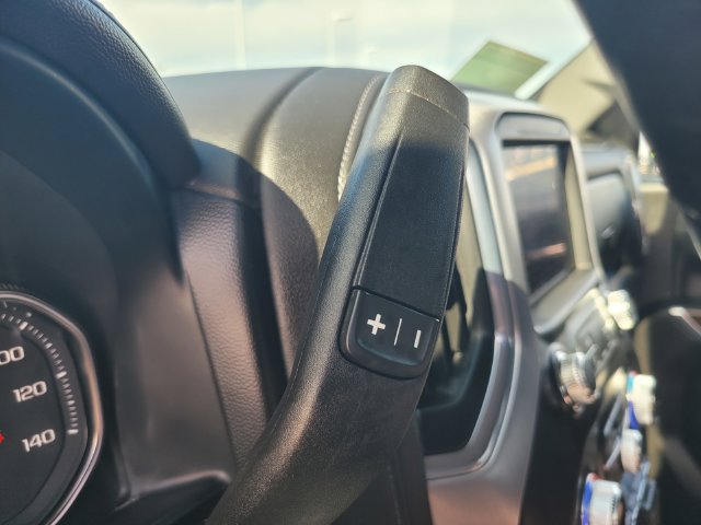 Used 2020 Gray GMC SLT image 20