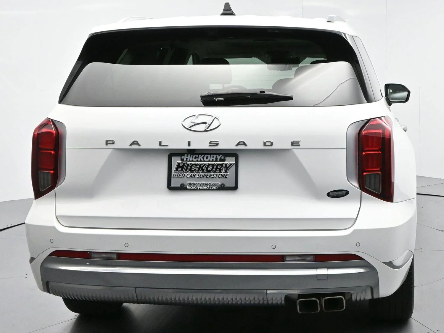 Used 2024 Hyper White Hyundai Calligraphy image 6