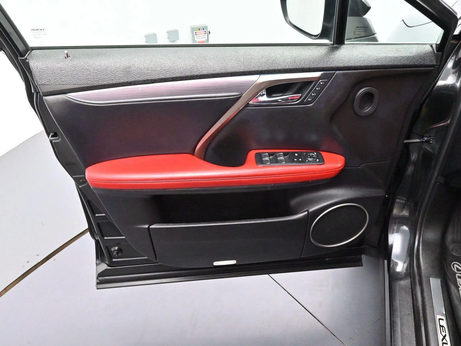 Used 2022 Caviar Lexus RX 350 F SPORT Handling image 11