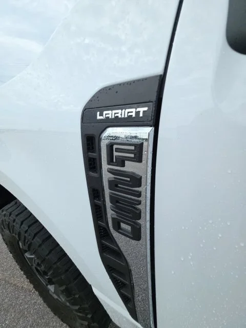 Used 2025 White Ford XL image 30