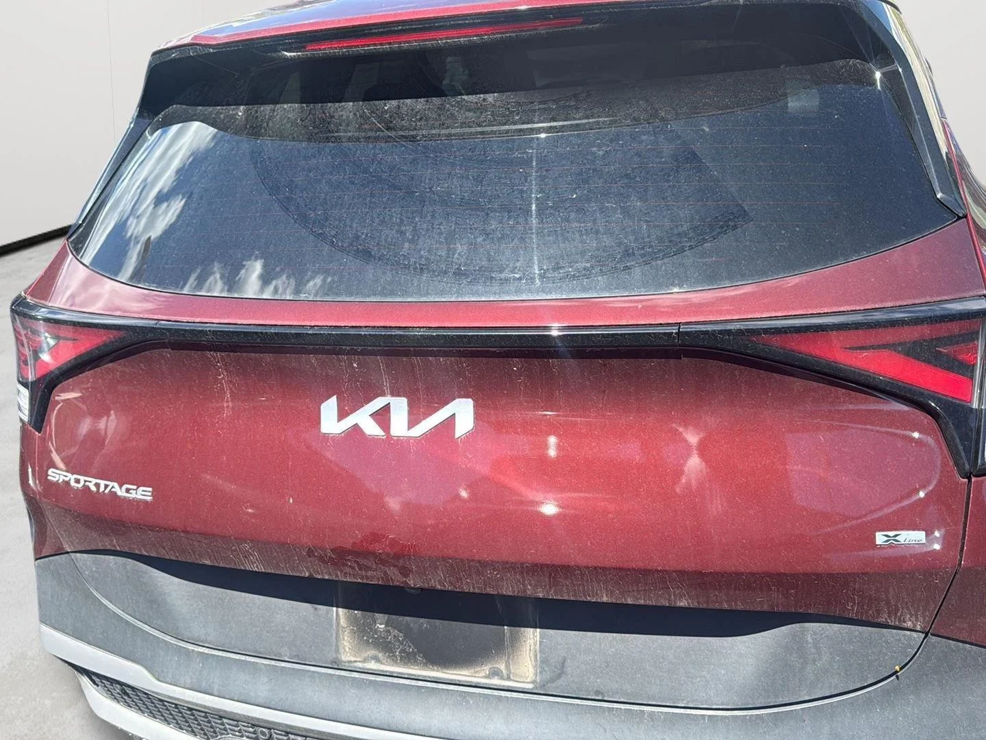 Used 2023 Dawning Red KIA X-LINE PRESTIGE image 7