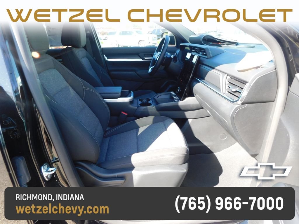 Used 2026 Black GMC Elevation image 16