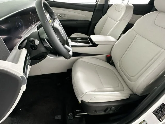 New 2026 Hyundai TUCSON HYBRID SEL Convenience