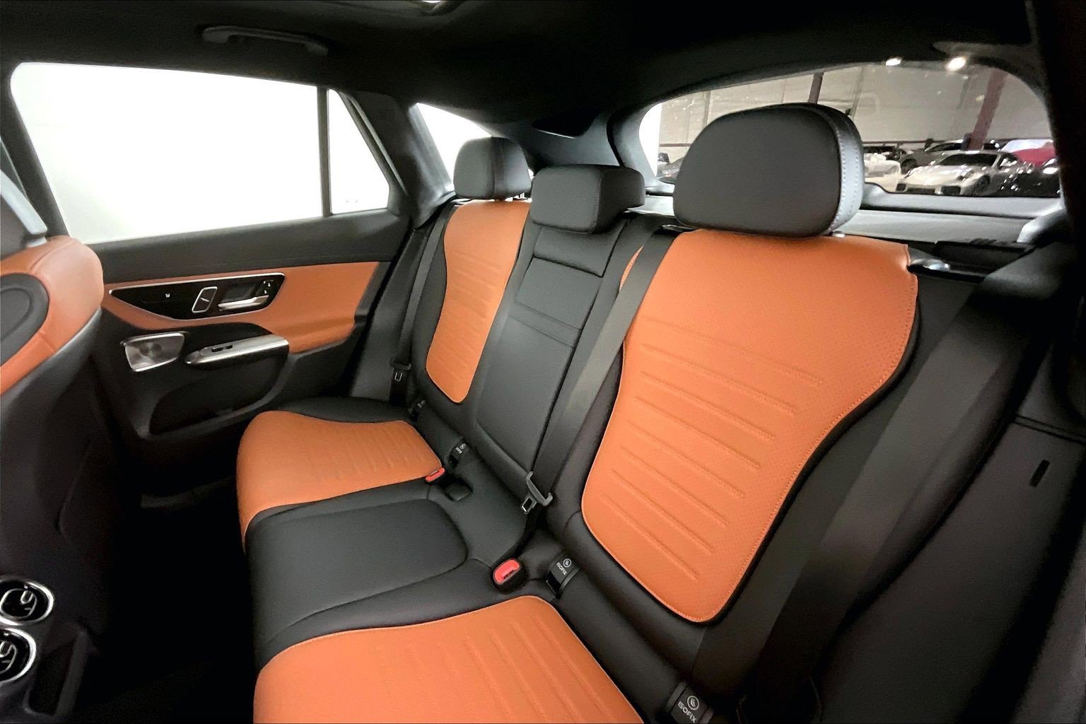 New 2026 Graphite Grey Metallic Mercedes-Benz GLC 300 image 23