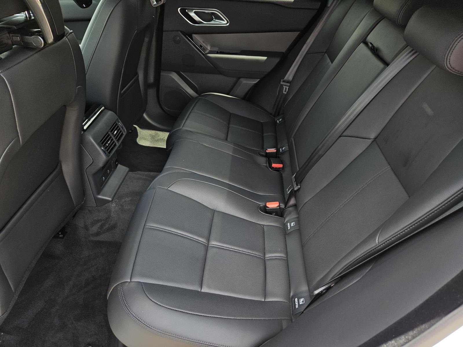 New 2026 Fuji White Land Rover S image 28