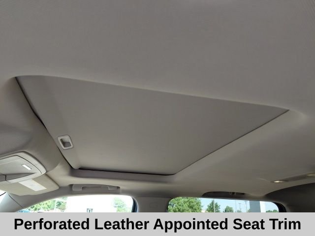 Used 2018 Beige Chevrolet High Country image 22