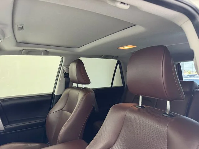 Used 2017 Blizzard Pearl Toyota Limited image 5