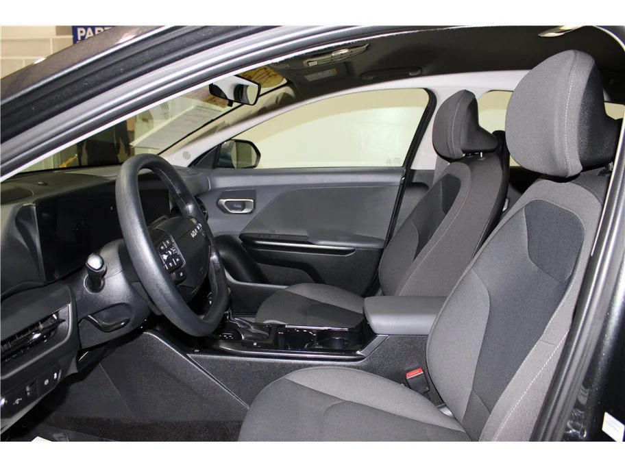 Used 2025 Interstellar Gray Kia LXS image 10
