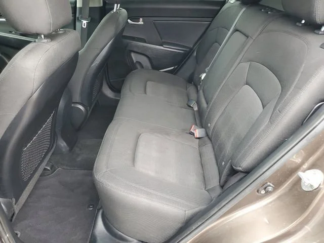 Used 2013 Tan Kia LX image 22