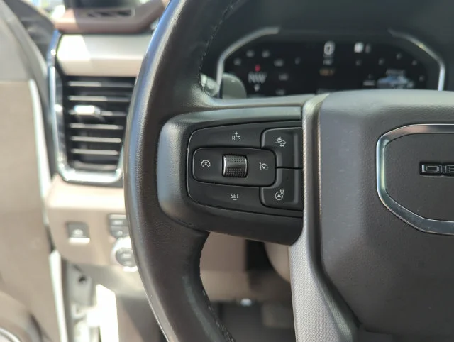 Used 2023 White GMC Denali image 42