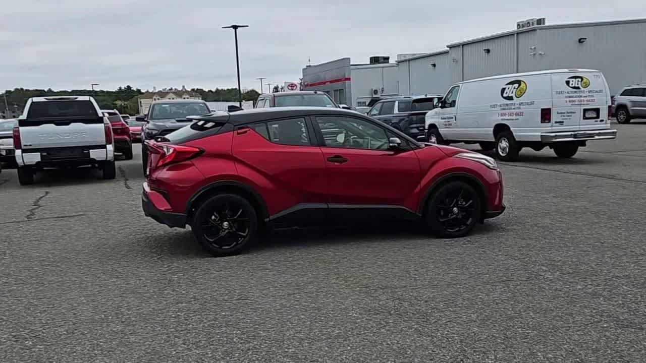 Used 2022 Supersonic Red w/Black Roof Toyota Nightshade image 10