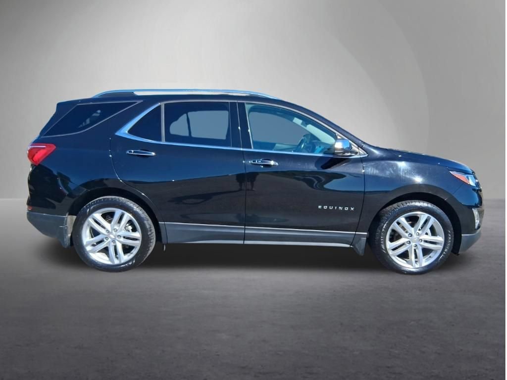 Used 2021 Chevrolet Equinox Premier with VIN 2GNAXXEV3M6112583 for sale in Red Wing, Minnesota