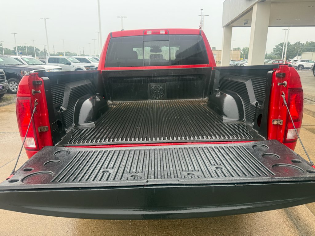 Used 2016 Flame Red Clearcoat Ram SLT image 5