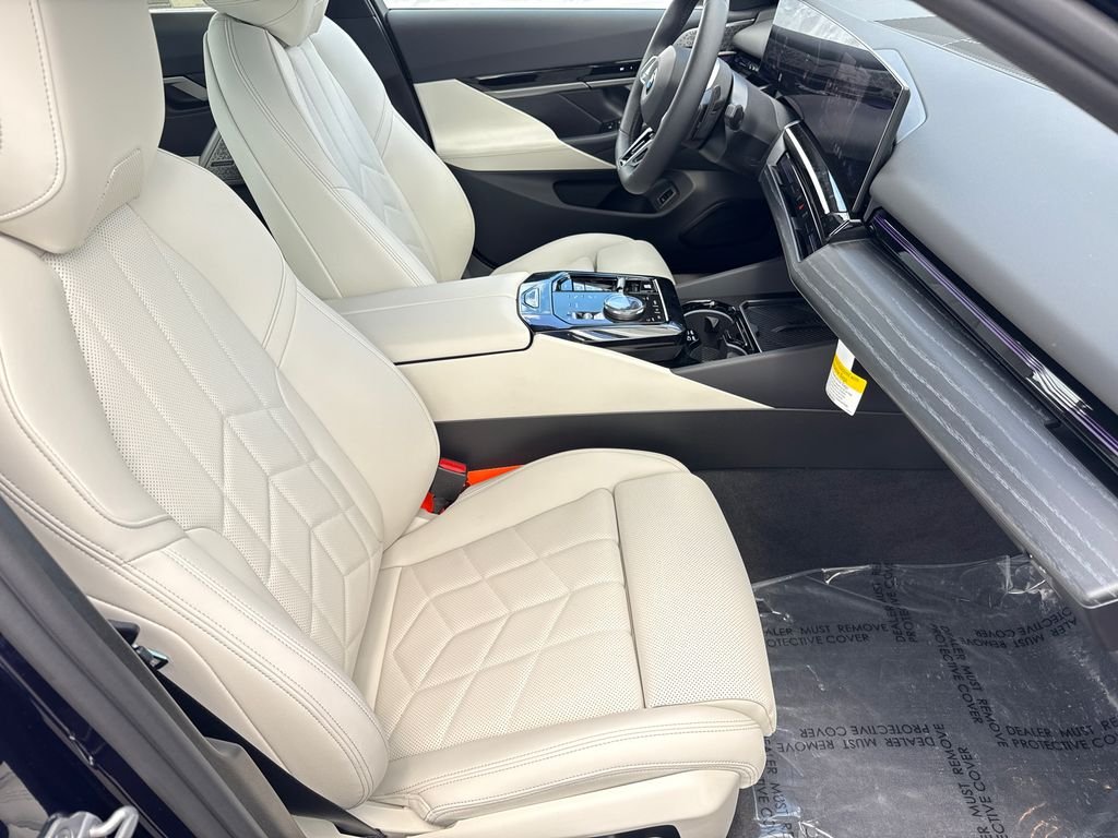 2026 BMW 5 Series 530i - Photo 12