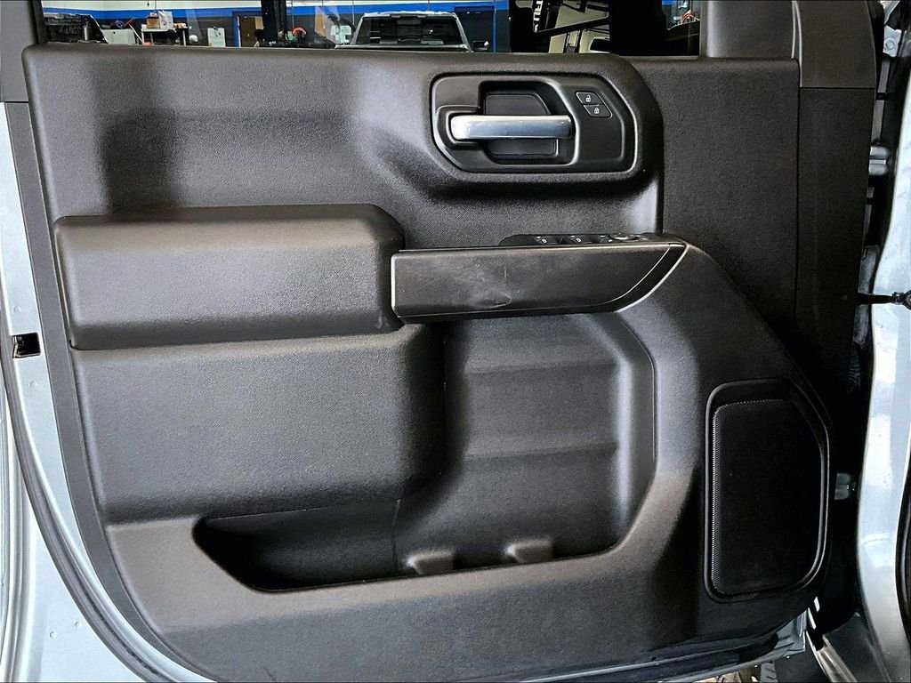 Used 2024 Sterling Gray Metallic Chevrolet Custom image 9