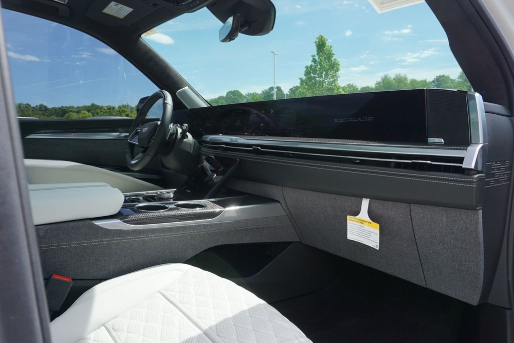 Used 2025 Crystal White Cadillac V-Series image 54