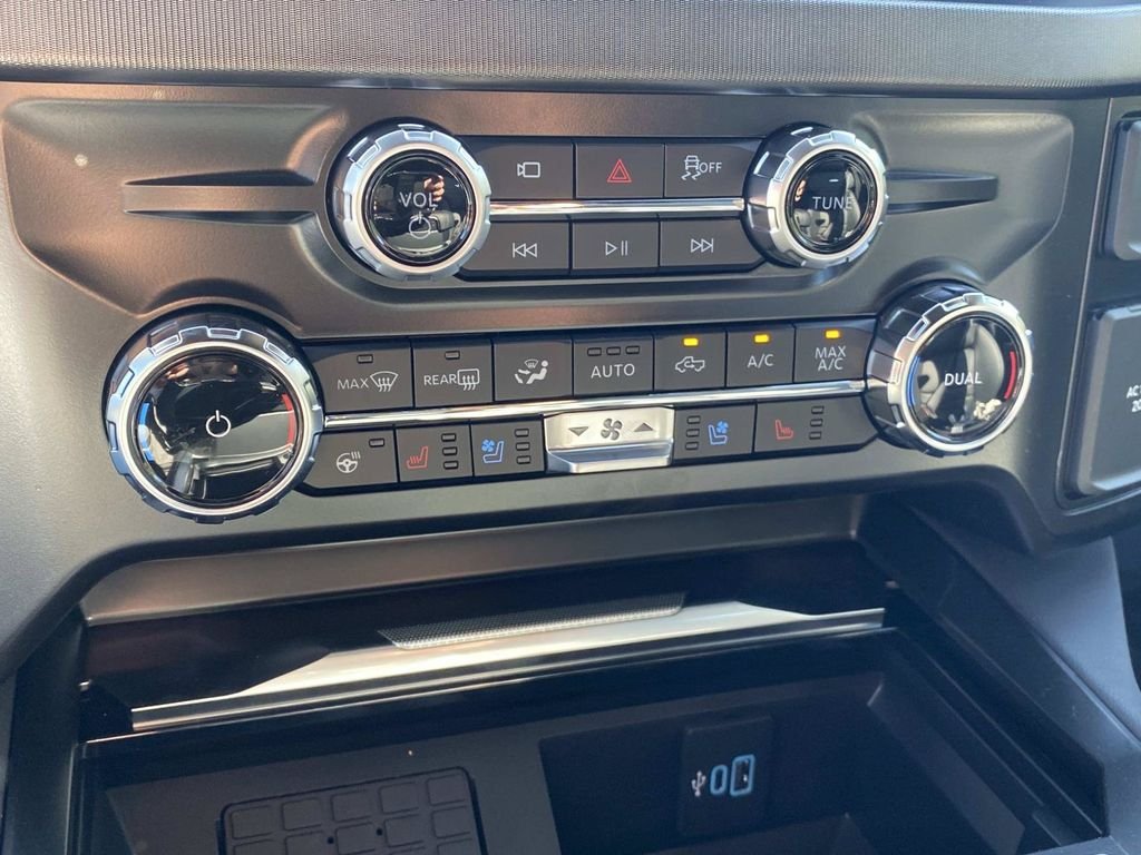 New 2026 Ruby Red Metallic Tinted Clearcoat Ford F-350® Platinum® image 18