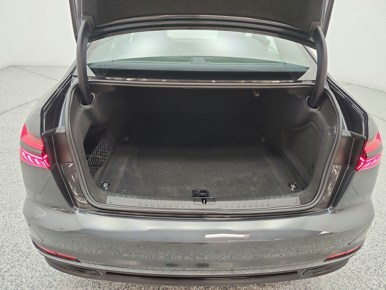 Used 2023 Manhattan Gray Metallic Audi Premium image 21