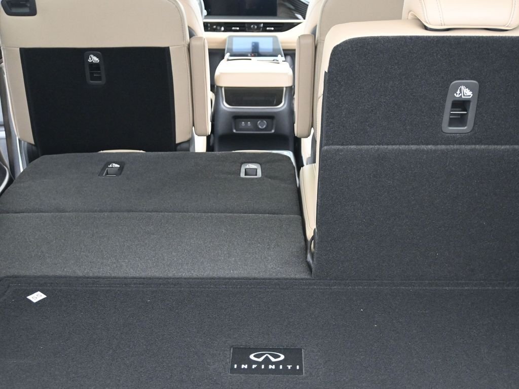 New 2026 White INFINITI PURE image 13