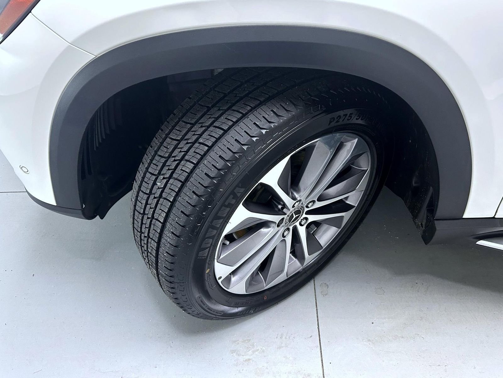 Used 2022 White Mercedes-Benz GLE 350 image 23