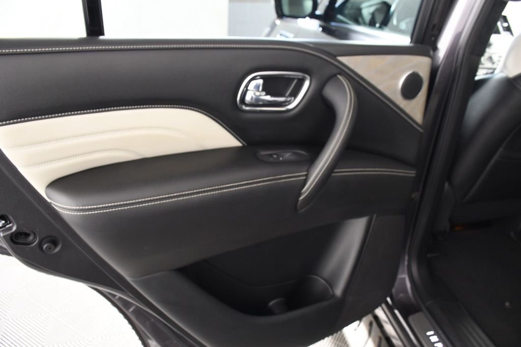 Used 2019 Anthracite Gray INFINITI Limited image 26